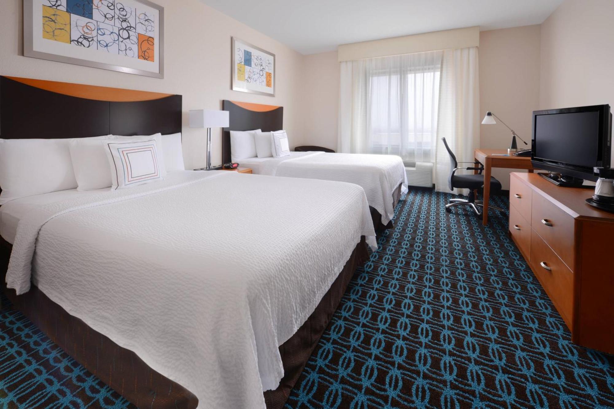 Fairfield & By Marriott Dallas Plano Hotel