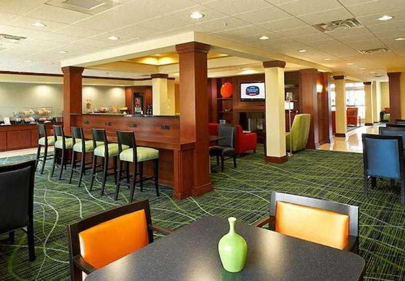 Fairfield & By Marriott Dallas Plano 3*